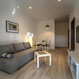 https://apartments-estelle.pula-hotels.org
